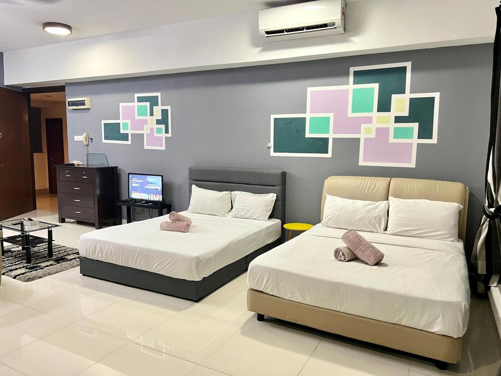 Regalia Suites 424 Куала Лумпур Екстериор снимка