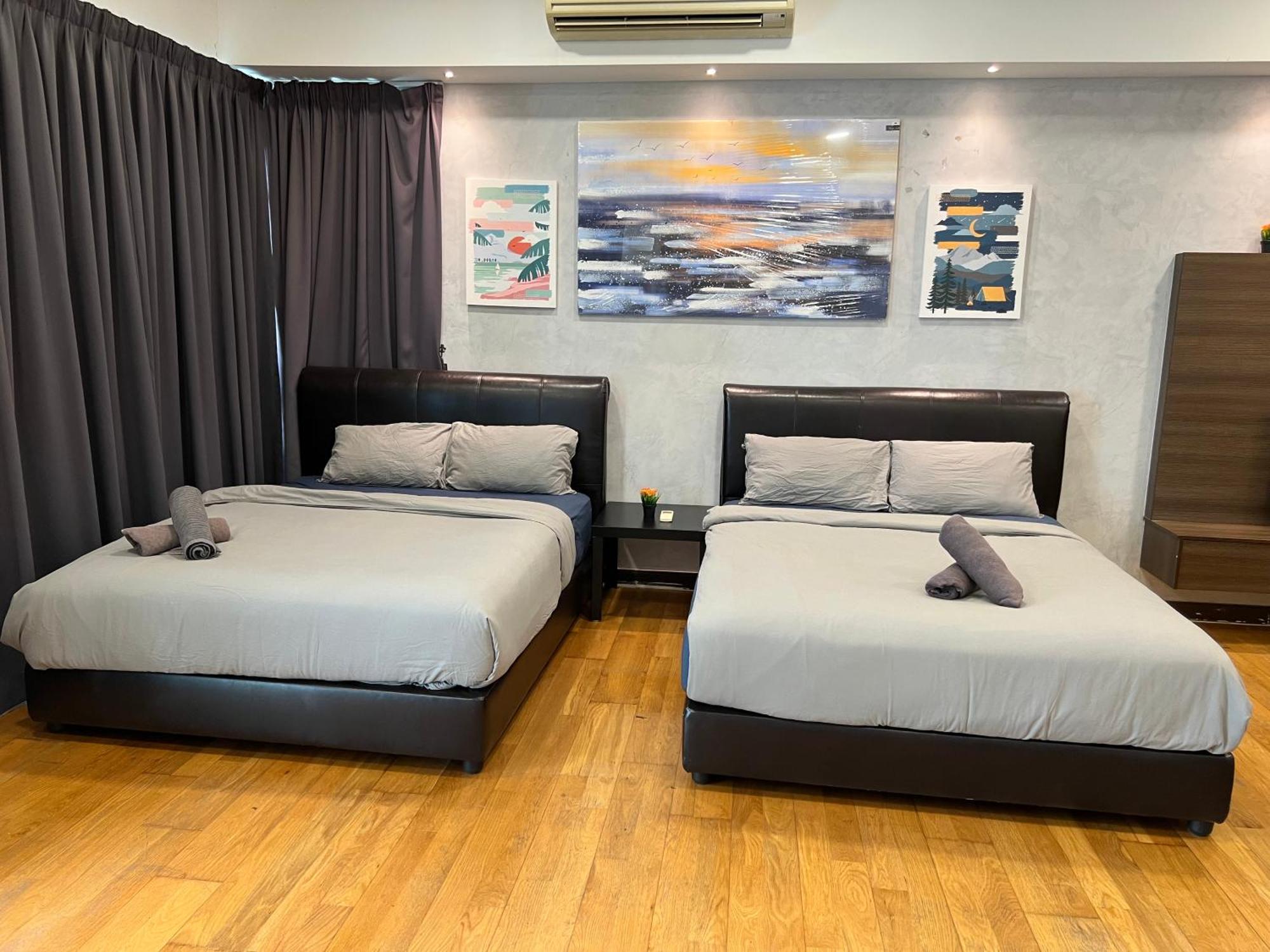 Regalia Suites 424 Куала Лумпур Екстериор снимка