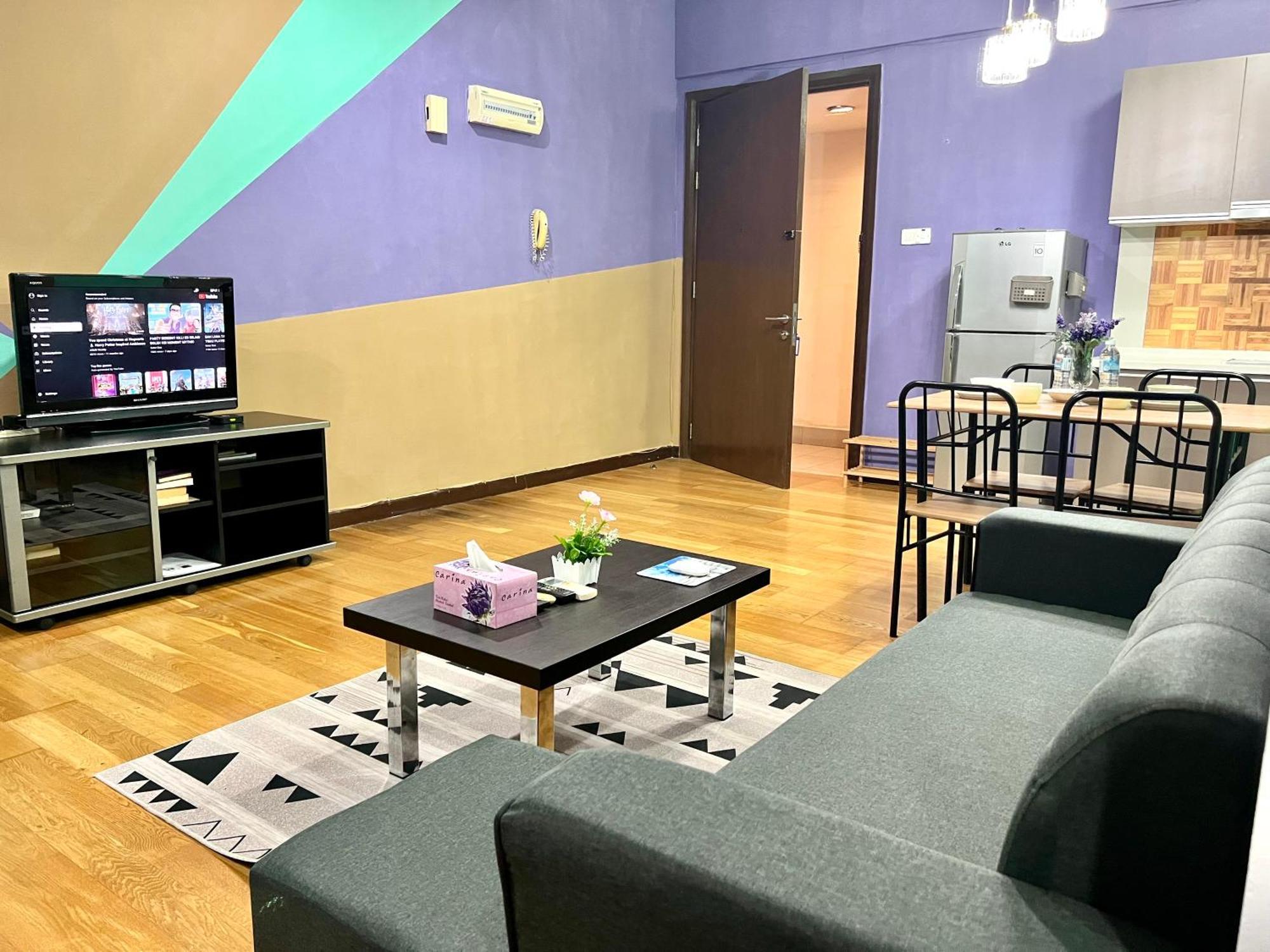 Regalia Suites 424 Куала Лумпур Екстериор снимка
