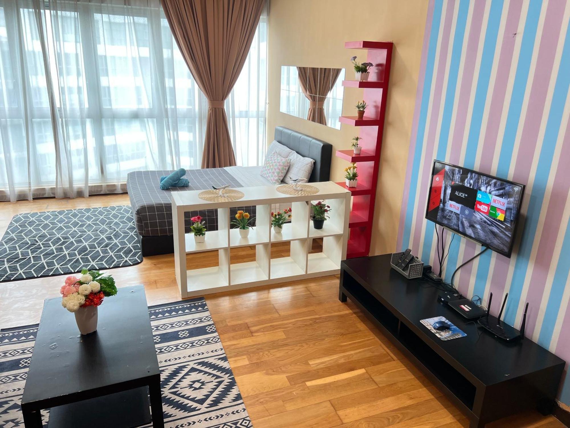 Regalia Suites 424 Куала Лумпур Екстериор снимка